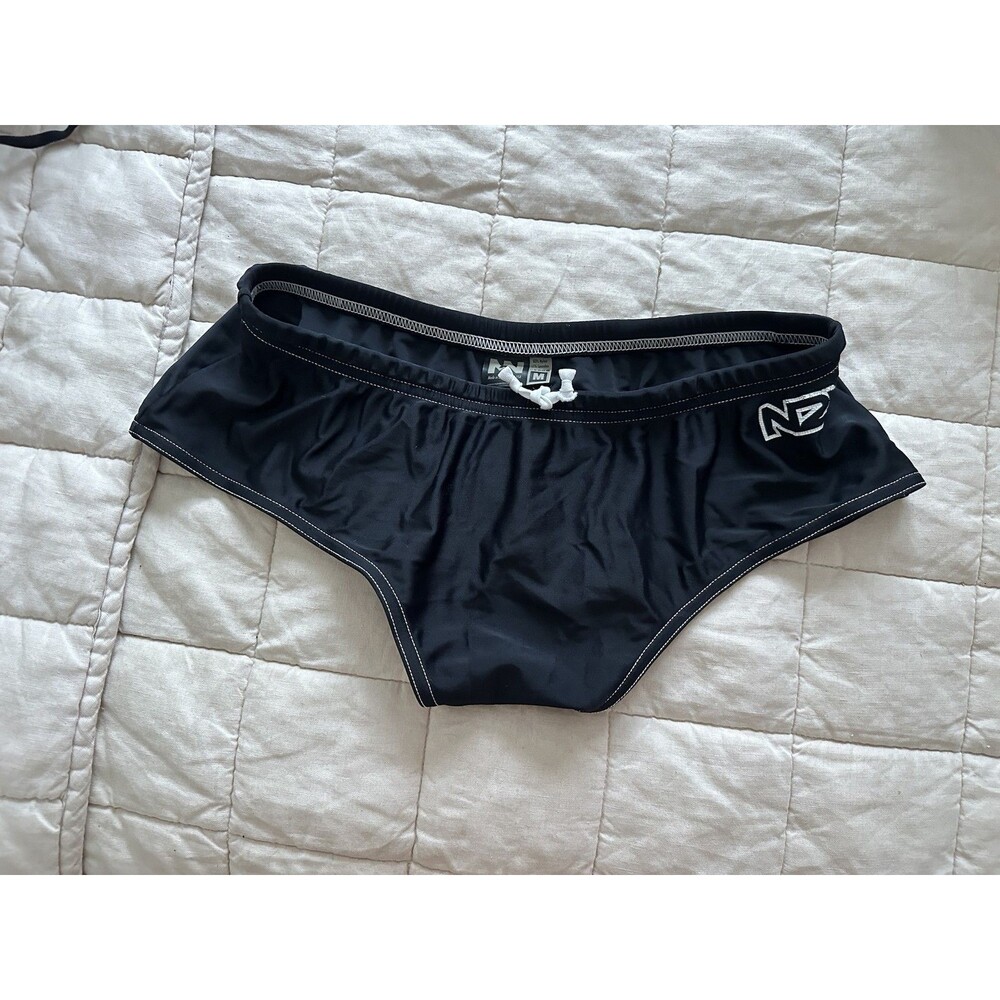 N2N Bodywear Men's Black  Box cut trunk Swimsuit Size Medium
